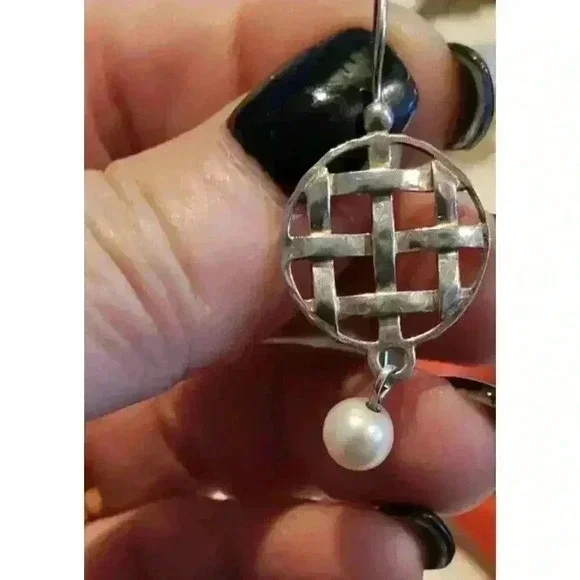 Vintage Pearl Earrings Sterling Silver Basket Weave Genuine Drop Dream Catcher - Picture 7 of 7